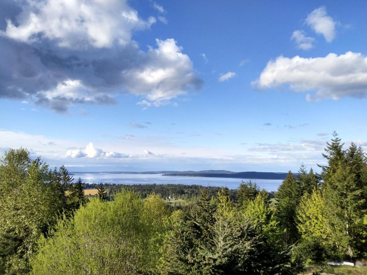By The Bay Lavender Villa Chemainus Exterior photo